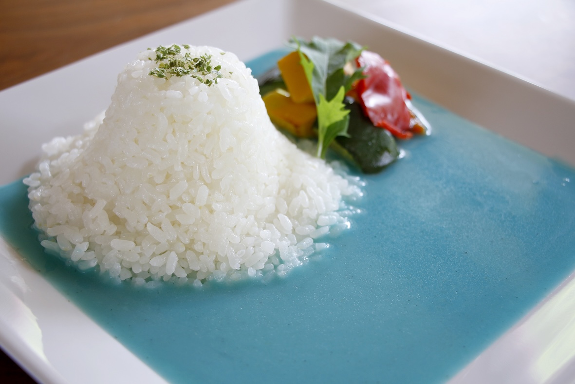 食堂の富士山カレー